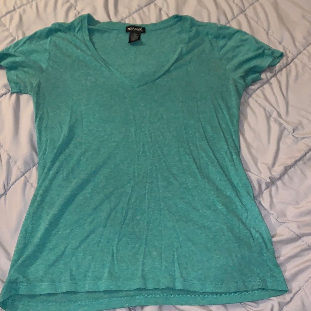 🎉4️⃣ for 2️⃣5️⃣ Heathered green T shirt